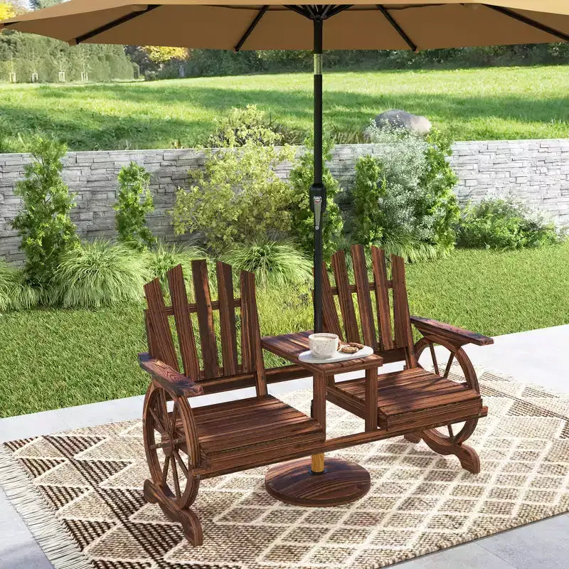 Banc de jardin en bois Outsunny avec table, trou pour parasol, banc d'extérieur 2 places avec roues de chariot, dossier haut, accoudoirs pour jardin, terrasse