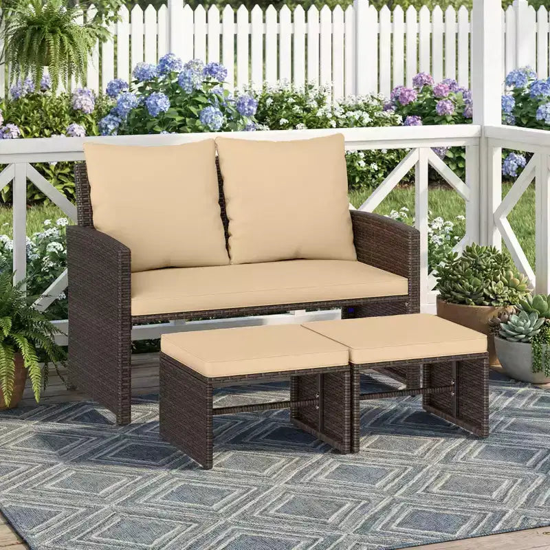 Costway Fauteuil Loveseat d'extérieur avec Ottomans, Ensemble de Meubles de Patio en Rotin PE 3 Pièces avec Coussins