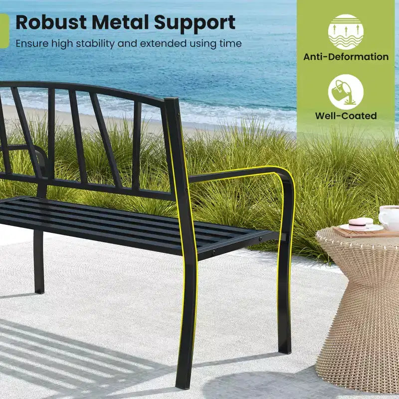 Banc de jardin Costway 50,5" en métal avec accoudoirs incurvés et dossier minimaliste