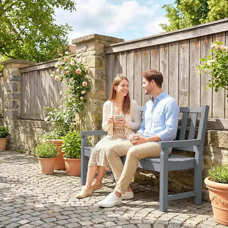 Banc d'extérieur Outsunny, banc de jardin 124 cm en PEHD toutes saisons, banc de patio 2 places avec capacité de 240 kg, siège incurvé pour jardin