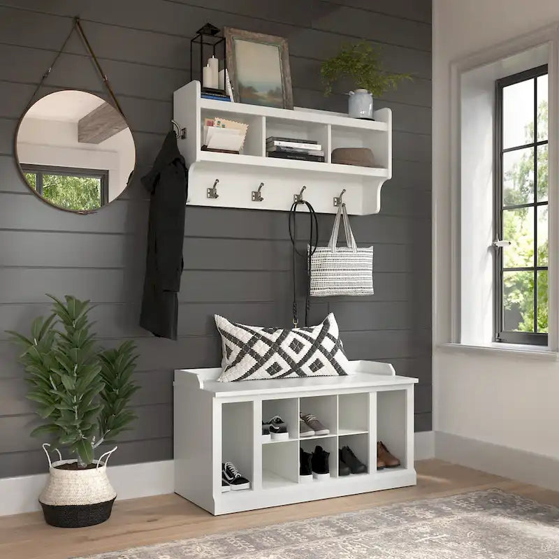 Banc à chaussures 40W Woodland avec étagères et patère murale par Bush Furniture