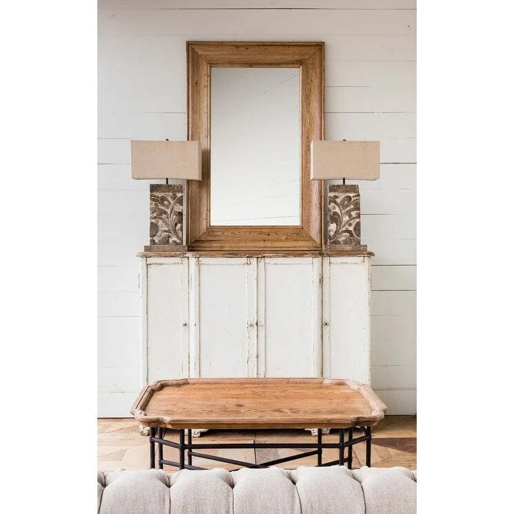 Armoire d'entrée peinte