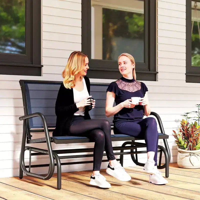Banc à bascule extérieur 2 places Outsunny, causeuse double à bascule pour patio avec cadre en acier thermolaqué pour jardin