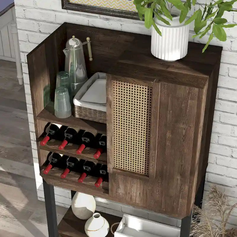 Buffet de cuisine Cassini en chêne recyclé avec casier à vin et 2 étagères ouvertes, par Carbon Loft