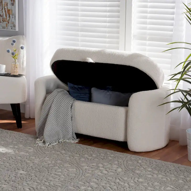 Banc de rangement rembourré en bouclé ivoire Oakes, style moderne et contemporain